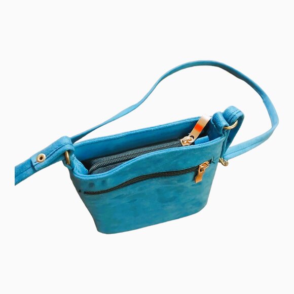 Handwoven Wool Kilim Unisex Crossbody Bag - Picture 3 of 4